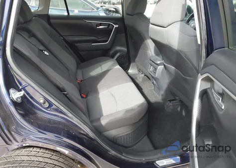 2024 Toyota Rav4 Xle/Woodland Edition z USA, uszkodzony, nr VIN 2T3RWRFV4RW239153